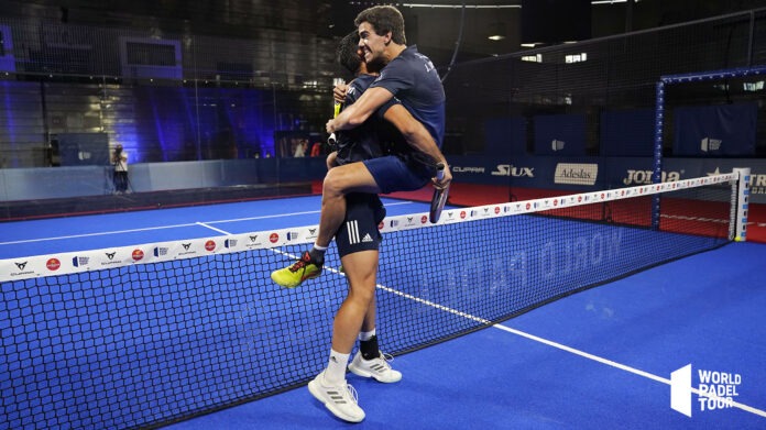 Juan Lebrón y Ale Galán celebrando la victoria del Adeslas Open 2020