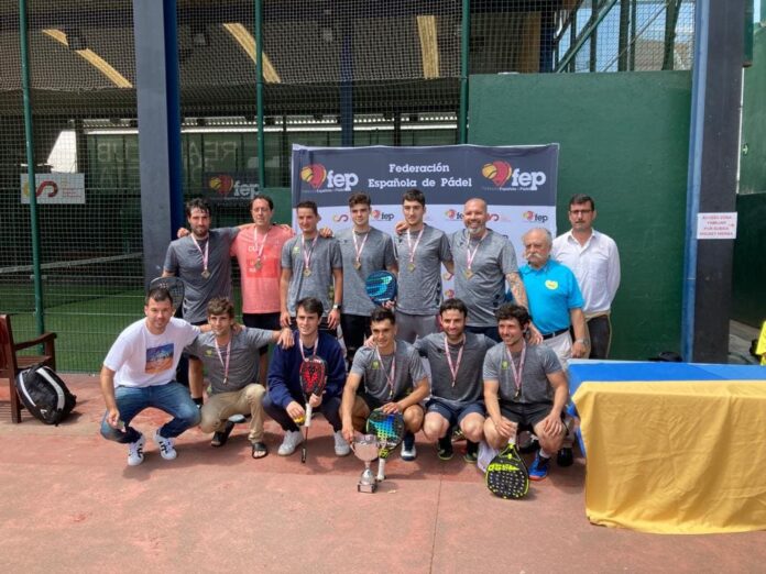 Campeones del Campeonas del Campeonato de España por Equipos Absolutos de 3ª categoría.