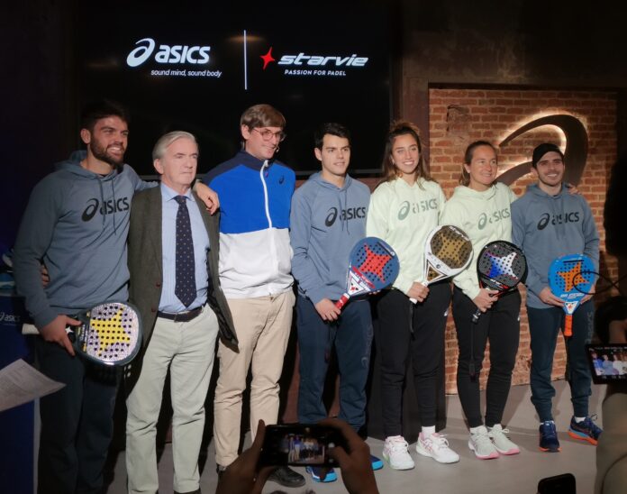 Jugadores en el evento de Starvie y Asics