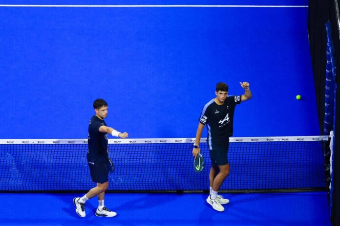 Arturo y Agus triunfan en la segunda semifinal masculina en México.