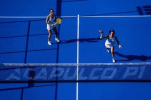 Fuerza honor y gloria a las semifinales femeninas
