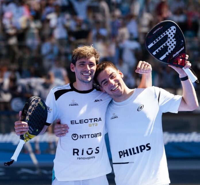Los superpibes Stupa y Di Nenno anotados en el FIP de México. Foto: Premier Padel Los superpibes Stupa y Di Nenno anotados en el FIP de México. Foto: Premier Padel