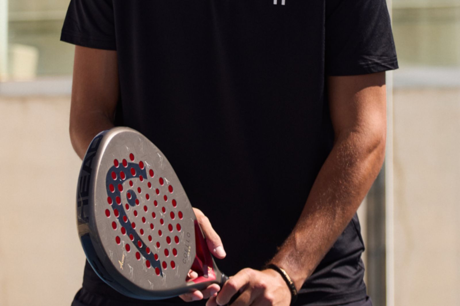 Conoce la nueva colección HEAD de Arturo Coello para este 2026 2 Coello HEAD 2026