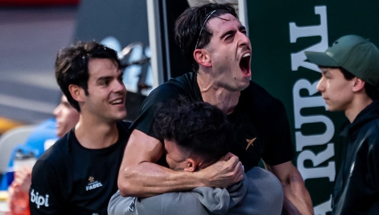 Jon Sanz y Coki Nieto tras vencer a Lebrón y Augsburger en los cuartos del Gijón P2. @jonsanzz