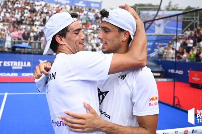 Galán y Lebrón celebrando una victoria en su etapa como compañeros