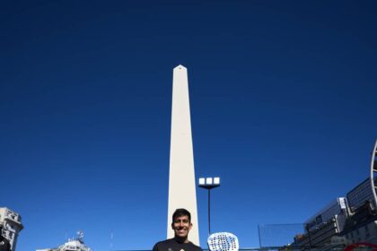 Pista de pádel en el obelisco de Argentina