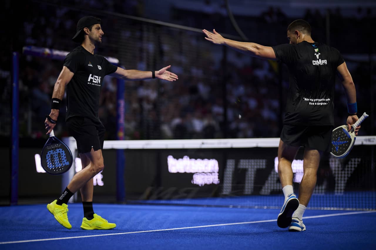 Momo y Campagnolo celebrando uno de sus puntos de los cuartos de Roma / PremierPadel