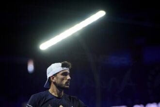 Ale Galán jugando