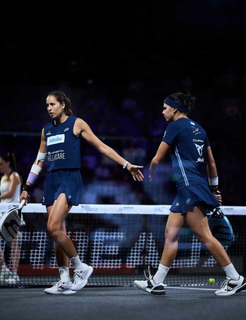 Gemma y Delfi durante la final