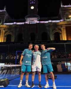 Paquito y Di Nenno junto a su entrenador