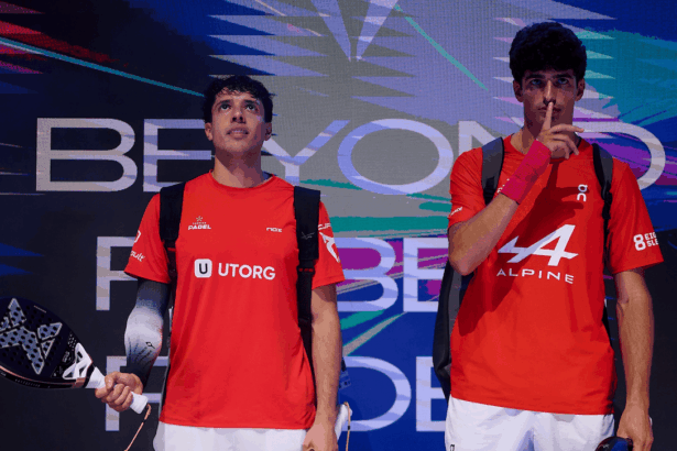 Coello y Tapia antes de jugar la final del Málaga P1.