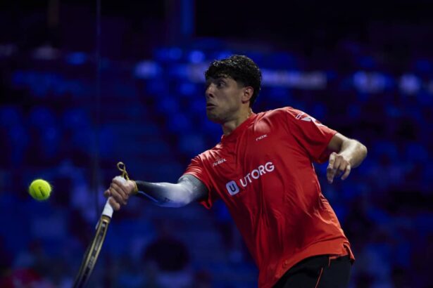 UTORG nuevo patrocinador de Agustín Tapia / PremierPadel