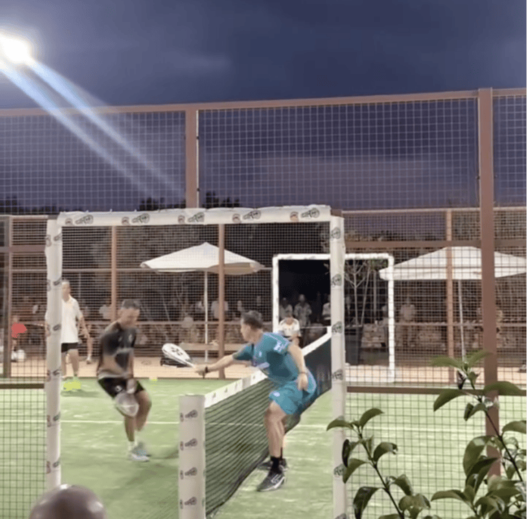 Paquito Navarro hace este puntazo en una exhibición.