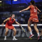 Claudia Fernández y Martina calvo tras pasar a la final del Londres P1.