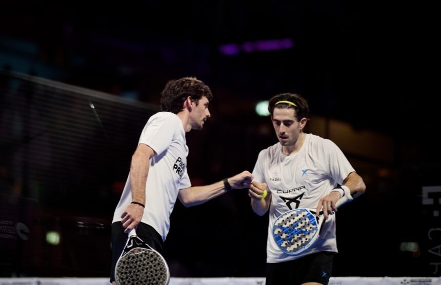 Sanz y Stupa durante el partido